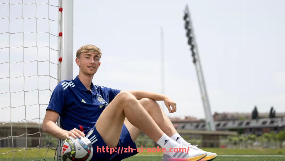 澳客足彩-世俱杯招商收入与世界杯赛事的详细对比分析